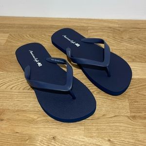 NWOT Men’s Sandals 9